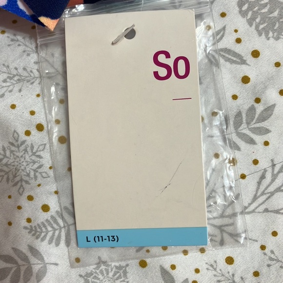 So tankini Kohl’s (top only) - Picture 2 of 3